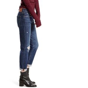 LEVI’S PREMIUM “Taper” 501 Distressed Denim Jean